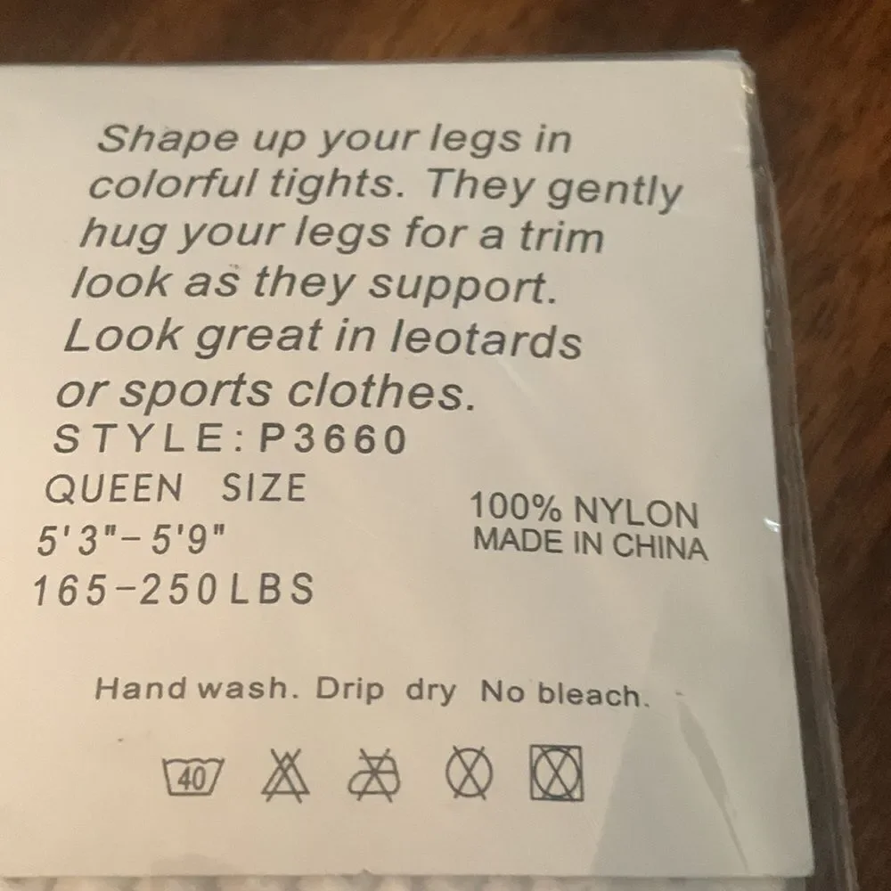NIP Sophia fishnet fashion pantyhose in white Queen size 5’3-5’9 165-250